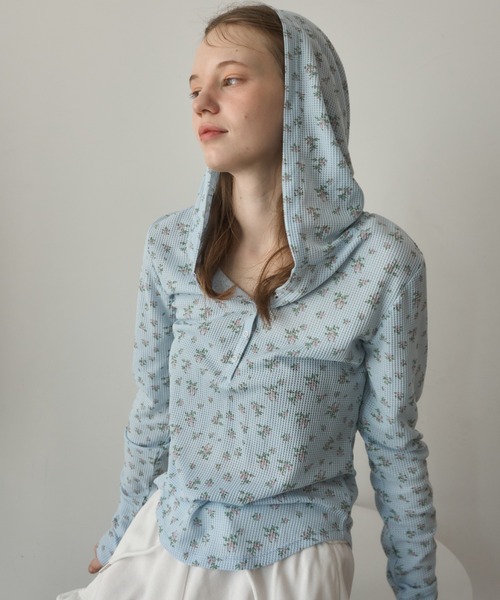Birthday room（バースデイルーム）の「小花柄サーマルフードロンT/small floral print thermal hooded long t-Shirt（Tシャツ/カットソー・レディース・アイボリー/サックスブルー・FREE）」の20枚目の写真