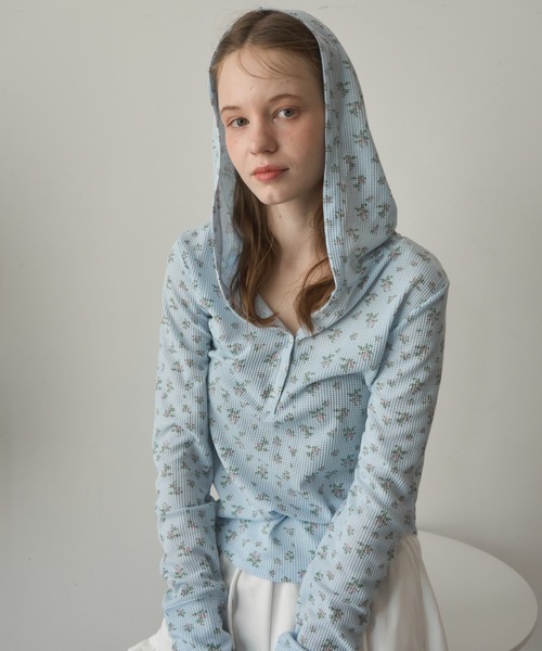 Birthday room（バースデイルーム）の「小花柄サーマルフードロンT/small floral print thermal hooded long t-Shirt（Tシャツ/カットソー・レディース・アイボリー/サックスブルー・FREE）」の21枚目の写真