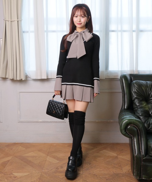 LIPSERVICE(リップサービス)の「シャツドッキングプリーツワンピース(ワンピース・レディース・ベージュ/グレー/ブラック・FREE)」の19枚目の写真