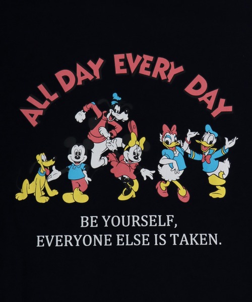 Disney（ディズニー）の「Disney/ディズニー ミッキー ドナルド デイジー グーフィー プルート プリントロンT 長袖 ロングスリーブTシャツ レディース メンズ（Tシャツ/カットソー・レディース・ネイビー/サックスブルー/アッシュグレー/オフホワイト・LL/L/M）」の13枚目の写真