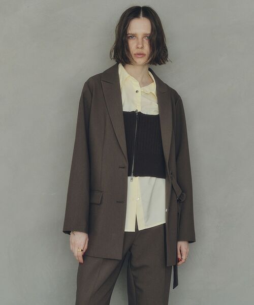 YECCA VECCA（イェッカヴェッカ）の「2wayアシメデザインロングジャケット（テーラードジャケット・レディース・ブラウン/ストライプ・FREE）」の5枚目の写真
