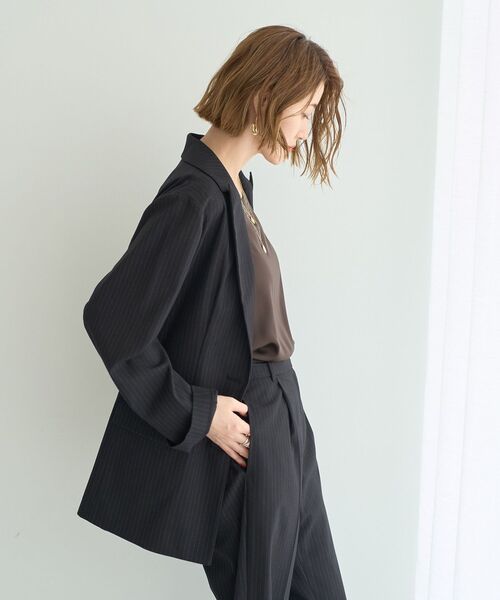 YECCA VECCA（イェッカヴェッカ）の「2wayアシメデザインロングジャケット（テーラードジャケット・レディース・ブラウン/ストライプ・FREE）」の17枚目の写真