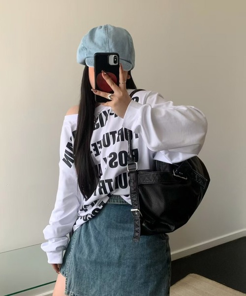 HALEY PESCA（ヘーリーペスカ）の「HALEY PESCA/【大容量&２Way】ヴィンテージ　ベルトデザインショルダーバッグ（ショルダーバッグ・レディース・ホワイト/ブラック/シルバー・FREE）」の18枚目の写真