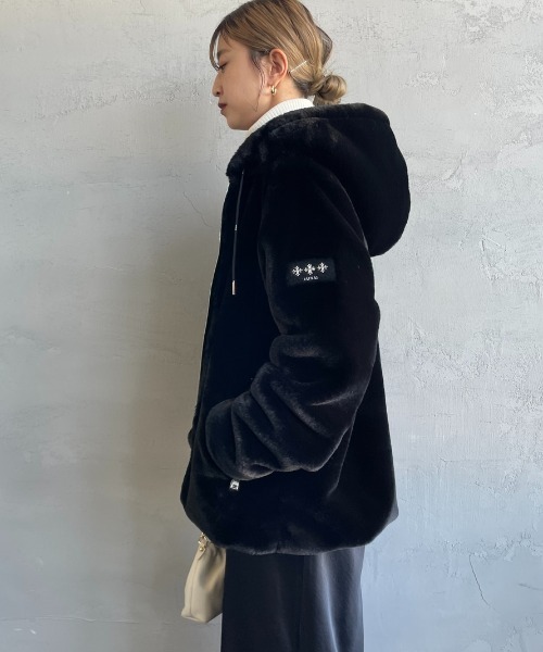 TATRASファーブルゾン TATRAS/タトラス] BOMOS フーデッドファーブルゾン（ブルゾン