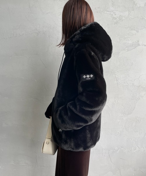 TATRAS/タトラス] BOMOS フーデッドファーブルゾン（ブルゾン