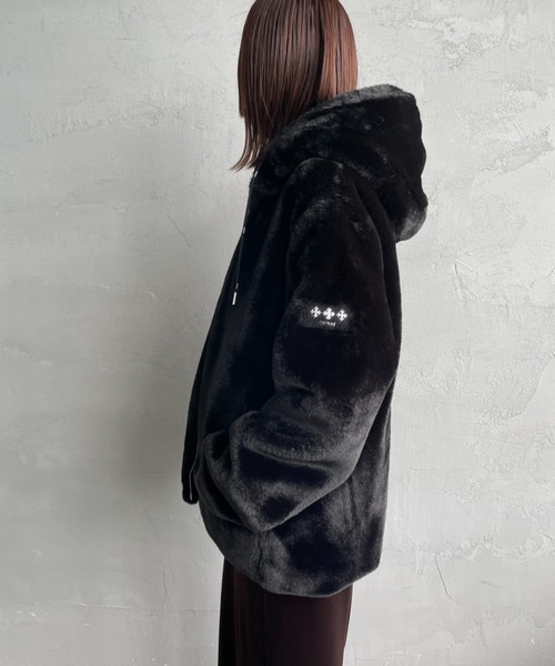 TATRAS/タトラス] BOMOS フーデッドファーブルゾン（ブルゾン