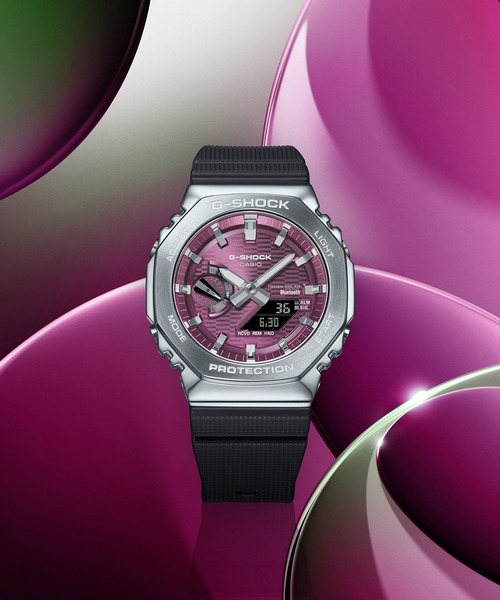 G-SHOCK(ジーショック)の「メタルベゼル / スマートフォンリンク&タフソーラー / GBM-2100A-4BJF(アナログ腕時計・メンズ・バーガンディー・FREE)」の3枚目の写真