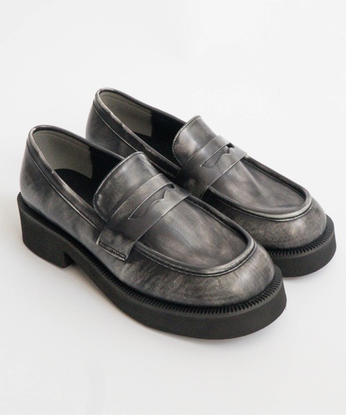 Fabby fabby(ファビィーファビィー)の「プレーンコインローファーシューズ(ローファー・レディース・ブラック/ブラック系その他/ブラウン系その他2/ブラック系その他2・SMALL/LARGE/MEDIUM)」の8枚目の写真