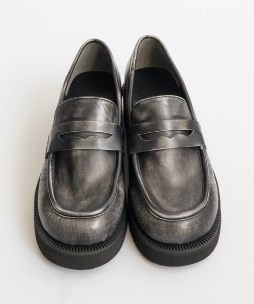 Fabby fabby(ファビィーファビィー)の「プレーンコインローファーシューズ(ローファー・レディース・ブラック/ブラック系その他/ブラウン系その他2/ブラック系その他2・SMALL/LARGE/MEDIUM)」の11枚目の写真
