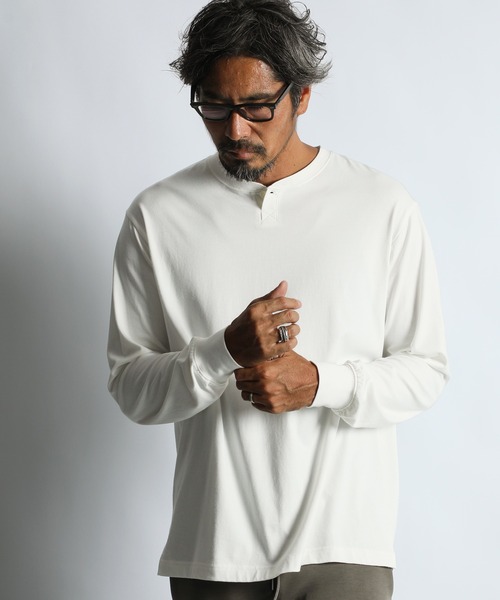 The DUFFER of ST.GEORGE（ザダファーオブセントジョージ）の「OPTIMA COOL HENLEY NECK L/S TEE：オプティマクール ヘンリーネック ロンTEE（Tシャツ/カットソー・メンズ・チャコールグレー/ブラック/ホワイト・X-LARGE/LARGE/MEDIUM/SMALL）」の13枚目の写真