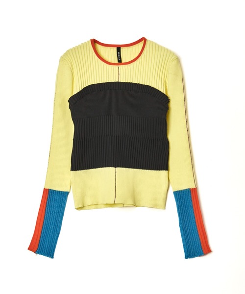 AULA AILA(アウラアイラ)の「ベアトップレイヤードニット(ニット/セーター・レディース・オフホワイト/ブラック/ラベンダー/イエロー・0)」の10枚目の写真