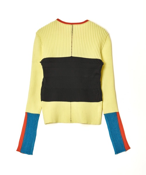 AULA AILA(アウラアイラ)の「ベアトップレイヤードニット(ニット/セーター・レディース・オフホワイト/ブラック/ラベンダー/イエロー・0)」の11枚目の写真