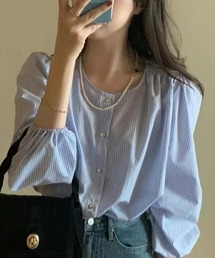 ハートボタンボリュームスリーブブラウス