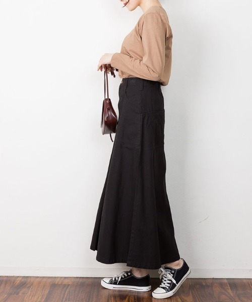 RCD(アールシーディー)の「コットンスクエアネックプルオーバー(Tシャツ/カットソー・レディース・モカ/チャコールグレー/ブラック/グレイッシュベージュ/オフホワイト・M-L/4L~5L/LL~3L)」の13枚目の写真