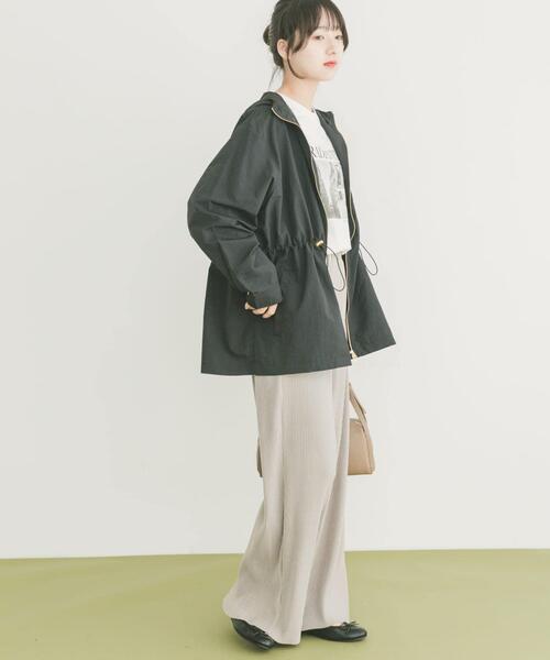 ITEMS URBANRESEARCH（アイテムズ アーバンリサーチ）の「ナイロンマウンテンパーカー（マウンテンパーカー・レディース・ブラック/キャメル・FREE）」の16枚目の写真