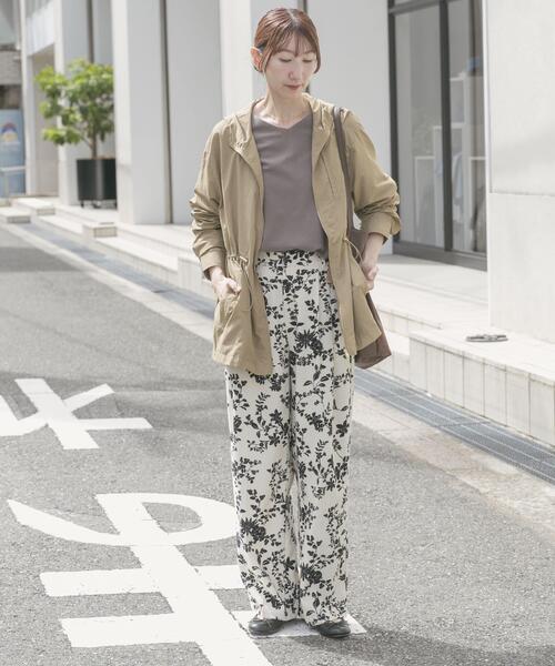 ITEMS URBANRESEARCH（アイテムズ アーバンリサーチ）の「ナイロンマウンテンパーカー（マウンテンパーカー・レディース・ブラック/キャメル・FREE）」の21枚目の写真