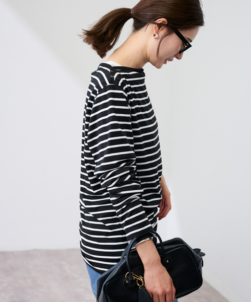 FRAMeWORK（フレームワーク）の「ショルダースナップボーダーTee（Tシャツ/カットソー・レディース・ベージュ/ブラック・FREE）」の5枚目の写真