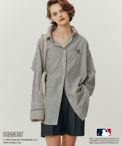 MLB（メジャーリーグベースボール）の「【PEANUTS×MLB COLLECTION by ROPE' PICNIC】オーバーサイズシャツ（シャツ/ブラウス・レディース・オフホワイト/ホワイト/ダークブラウン・FREE）」の3枚目の写真