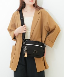【PAUL & JOE ACCESSOIRES /ポール アンド ジョー アクセソワ 】 CASUAL・PLATE METAL チャーム付きショルダーバッグ