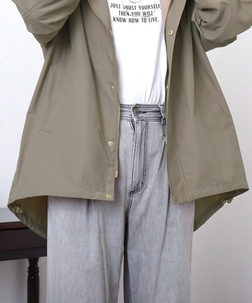 libelle more(リベル モア)の「【NC撥水加工】裾ドロストミドル丈マウンテンパーカー(マウンテンパーカー・レディース・グレイッシュベージュ/モカ/カーキ/ブラック/ネイビー・M)」の17枚目の写真