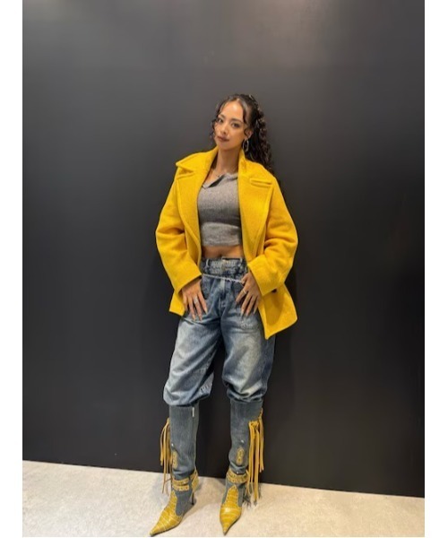 Desigual(デシグアル)の「ショートパイルダブルボタンショートコート(ピーコート・レディース・ブルー/イエロー・S/M/L/XS/XL)」の2枚目の写真