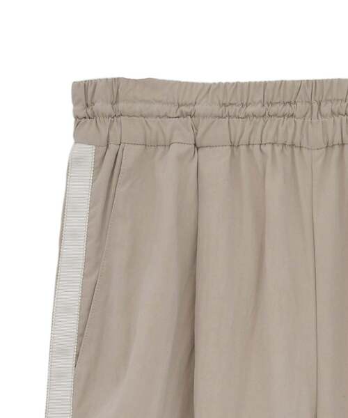 MELROSE claire（メルローズ クレール）の「【レーヨンナイロンクロストラックパンツ】（その他パンツ・レディース・ブラック/ベージュ・3/2）」の12枚目の写真
