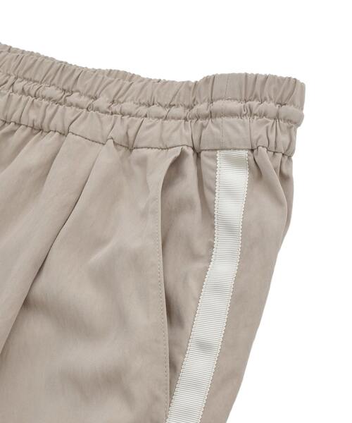 MELROSE claire（メルローズ クレール）の「【レーヨンナイロンクロストラックパンツ】（その他パンツ・レディース・ブラック/ベージュ・3/2）」の15枚目の写真