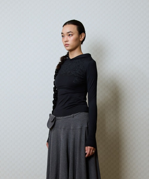 LUVISTRUE(ラヴイズトゥルー)の「GT 007 HOODED T-SHIRT(Tシャツ/カットソー・レディース・ホワイト/ブラック・FREE)」の10枚目の写真