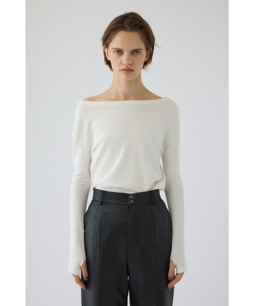 RIM.ARK（リムアーク）の「Soft touch off shoulder tops ソフトタッチオフショルダートップス（ニット/セーター・レディース・ブラウン/オフホワイト/ブラック/ライトブルー・FREE）」の2枚目の写真