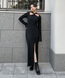 【LVEU.】クロスデザインリブワンピース / ワンピース ワンピ カットアウト リブ ニット ロング クロス スリット モード ブラック ブルーグレー