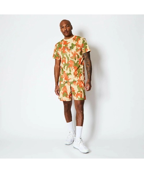 AKTR(アクター)の「AKTR PLAY CAMO AKTR LOGO SPORTS TEE(アクター プレイ カモ アクター ロゴ スポーツ Tシャツ)(Tシャツ/カットソー・メンズ・ベージュ系/ネイビー系/ホワイト系・MEDIUM/LARGE/X-LARGE/XX-LARGE)」の1枚目の写真