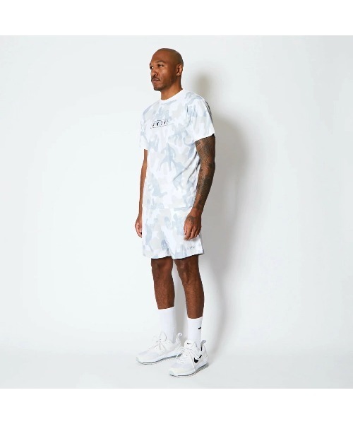 AKTR(アクター)の「AKTR PLAY CAMO AKTR LOGO SPORTS TEE(アクター プレイ カモ アクター ロゴ スポーツ Tシャツ)(Tシャツ/カットソー・メンズ・ベージュ系/ネイビー系/ホワイト系・MEDIUM/LARGE/X-LARGE/XX-LARGE)」の16枚目の写真