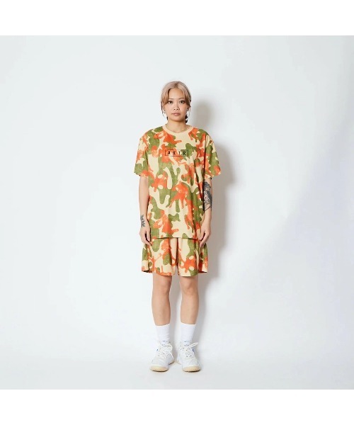 AKTR(アクター)の「AKTR PLAY CAMO AKTR LOGO SPORTS TEE(アクター プレイ カモ アクター ロゴ スポーツ Tシャツ)(Tシャツ/カットソー・メンズ・ベージュ系/ネイビー系/ホワイト系・MEDIUM/LARGE/X-LARGE/XX-LARGE)」の17枚目の写真