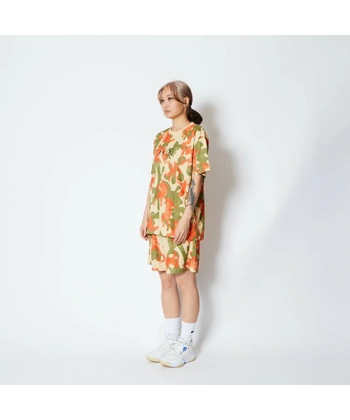 AKTR(アクター)の「AKTR PLAY CAMO AKTR LOGO SPORTS TEE(アクター プレイ カモ アクター ロゴ スポーツ Tシャツ)(Tシャツ/カットソー・メンズ・ベージュ系/ネイビー系/ホワイト系・MEDIUM/LARGE/X-LARGE/XX-LARGE)」の19枚目の写真
