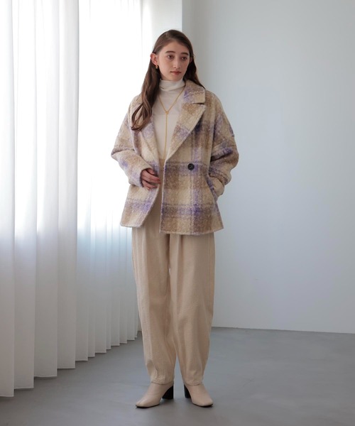 Jines(ジネス)の「コーデュロイカーブパンツ(その他パンツ・レディース・ベージュ/ホワイト・38)」の3枚目の写真