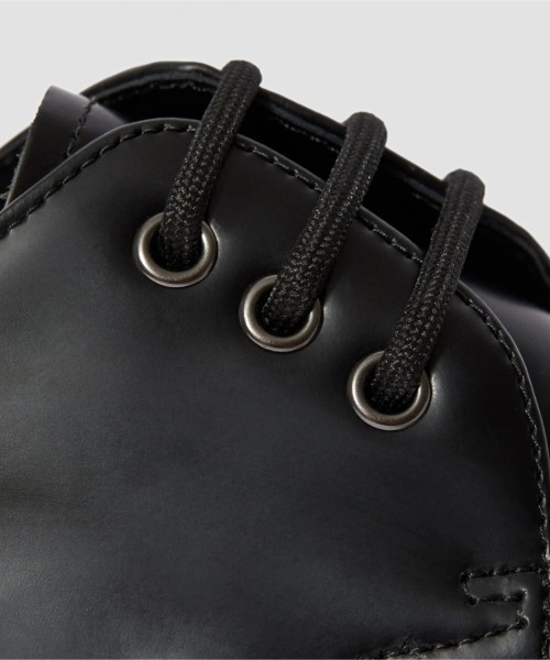Dr. Martens(ドクターマーチン)の「Dr. MARTENS 1461 QUAD 3 HOLE SHOE(ドクターマーチン 1461 QUAD 3 ホール シューズ)(ブーツ・レディース・ブラック・25cm/24cm/23cm)」の6枚目の写真
