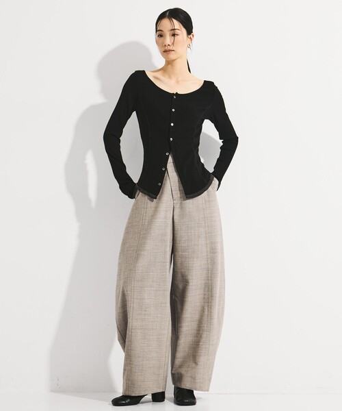 STUDIOUS（ステュディオス）の「【STUDIOUS/ステュディオス】Wool Barrel Leg Trousers/ウールバレルレッグトラウザー/スラックス/美脚パンツ/通勤パンツ/トレンドパンツ（スラックス・レディース・ブラウン/ベージュ/オリーブ・1/2）」の7枚目の写真