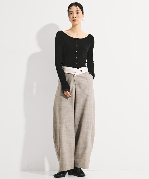 STUDIOUS（ステュディオス）の「【STUDIOUS/ステュディオス】Wool Barrel Leg Trousers/ウールバレルレッグトラウザー/スラックス/美脚パンツ/通勤パンツ/トレンドパンツ（スラックス・レディース・ブラウン/ベージュ/オリーブ・1/2）」の14枚目の写真