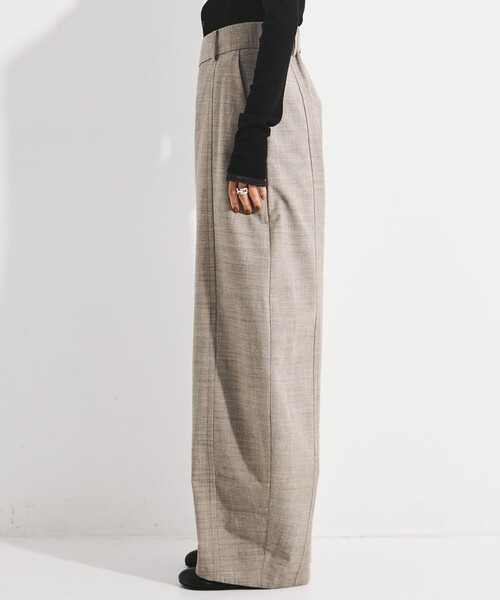STUDIOUS（ステュディオス）の「【STUDIOUS/ステュディオス】Wool Barrel Leg Trousers/ウールバレルレッグトラウザー/スラックス/美脚パンツ/通勤パンツ/トレンドパンツ（スラックス・レディース・ブラウン/ベージュ/オリーブ・1/2）」の17枚目の写真
