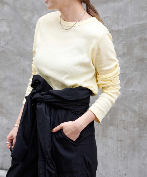 OUTDOOR PRODUCTS（アウトドアプロダクツ）の「吸湿発熱 ジンジャーシアーロンTEE（Tシャツ/カットソー・レディース・ホワイト/ピンク/イエロー・FREE）」の3枚目の写真