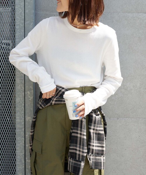 OUTDOOR PRODUCTS（アウトドアプロダクツ）の「吸湿発熱 ジンジャーシアーロンTEE（Tシャツ/カットソー・レディース・ホワイト/ピンク/イエロー・FREE）」の4枚目の写真