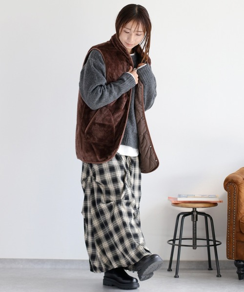 cepo（セポ）の「〈2way〉キルトボアリバーシブルベスト（ダウンベスト・レディース・ブラック/ブラウン/キャメル・M）」の13枚目の写真