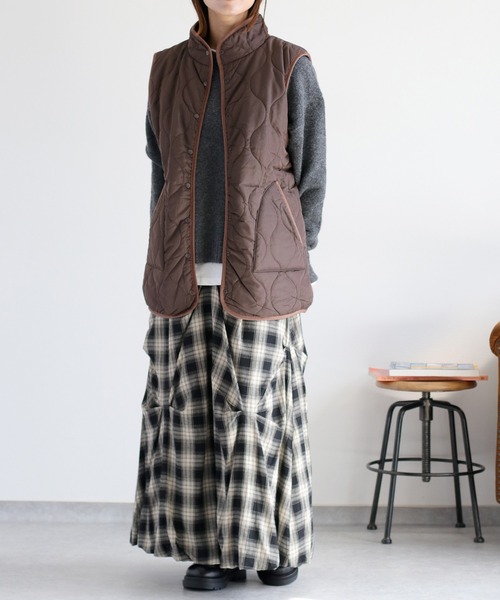 cepo（セポ）の「〈2way〉キルトボアリバーシブルベスト（ダウンベスト・レディース・ブラック/ブラウン/キャメル・M）」の8枚目の写真