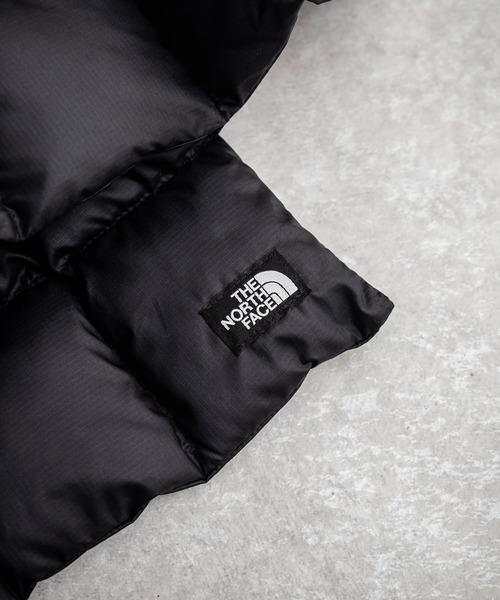 THE NORTH FACE（ザノースフェイス）の「THE NORTH FACE ザ・ノースフェイス PACKABLE T-BALL MUFFLER /ワンポイントロゴパディングマフラー（マフラー・メンズ・クリーム/ブラック/カーキ・FREE）」の15枚目の写真