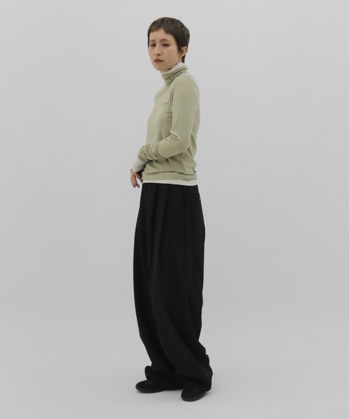 lit（リット）の「Double Tuck Stitch Pants（スラックス・レディース・チャコールグレー/ブラック・36/38）」の16枚目の写真