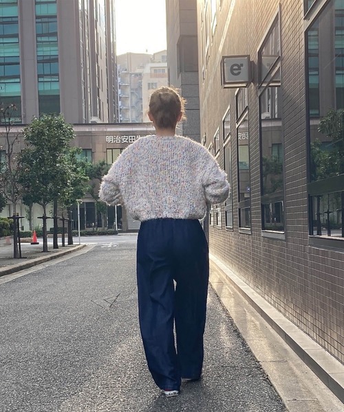 ISOOK(アイスー)の「デザインステッチソフトデニムパンツ(comochi select) / イージーパンツ ビックシルエット カーブ バレル ウエストゴム ウエストギャザー ハイウエスト ドロスト 総ゴム ブルー ブラック 黒(デニムパンツ・レディース・ダークブルー/ブラック・FREE)」の10枚目の写真