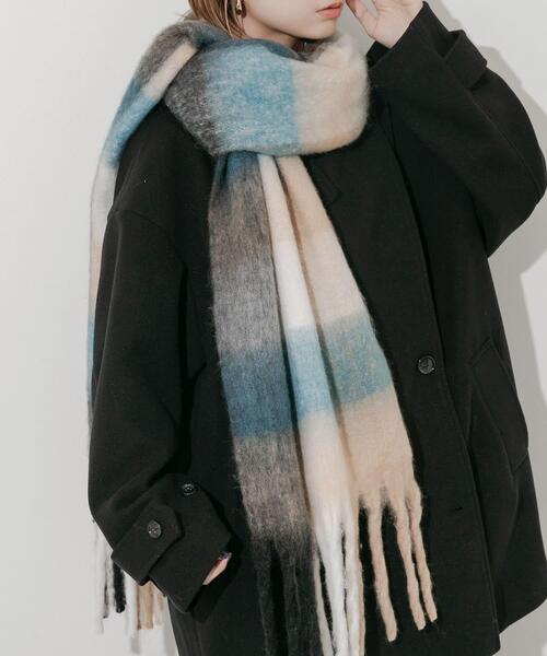 SMELLY(スメリー)の「ボリュームチェックマフラー(マフラー・レディース・ブラウン系その他/ブルー系その他・-)」の3枚目の写真