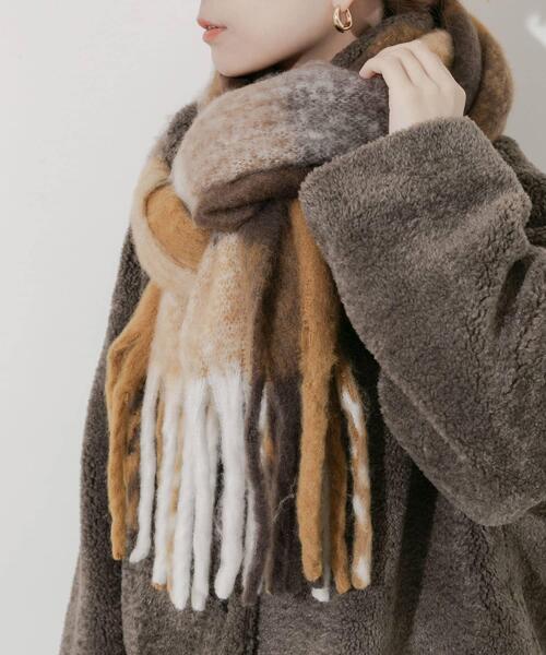 SMELLY(スメリー)の「ボリュームチェックマフラー(マフラー・レディース・ブラウン系その他/ブルー系その他・-)」の11枚目の写真