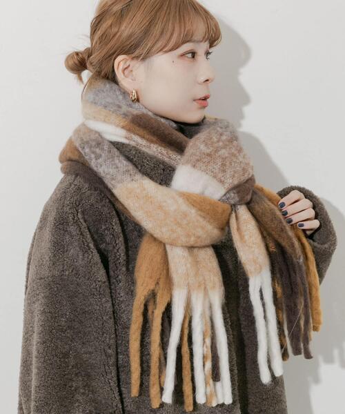 SMELLY(スメリー)の「ボリュームチェックマフラー(マフラー・レディース・ブラウン系その他/ブルー系その他・-)」の13枚目の写真