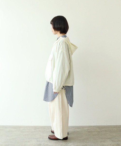 PAR ICI（パーリッシィ）の「ナイロンアノラックプルオーバー（その他アウター・レディース・サックスブルー/ブラック/アイボリー・FREE）」の20枚目の写真